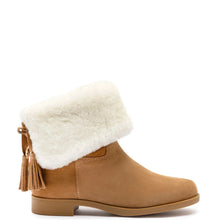 Load image into Gallery viewer, Verbier Bootie In Peanut Suede and Natural Shearling