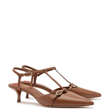 Load image into Gallery viewer, Grace Pump In Caramel Leather