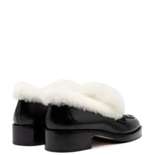 Load image into Gallery viewer, Bobbie Loafer In Black Leather and Natural Shearling