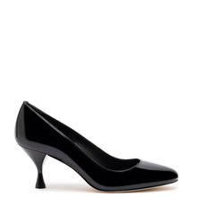 Load image into Gallery viewer, Michelle Lo Pump In Black Patent Leather