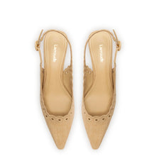 Load image into Gallery viewer, Florence Broderie Pump In Beige Raffia