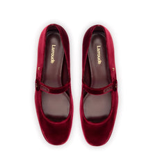 Load image into Gallery viewer, Blair Flatform In Wine Velvet