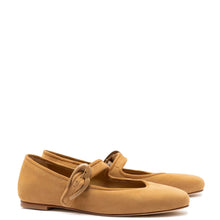 Load image into Gallery viewer, Verona Ballet Flat In Peanut Suede