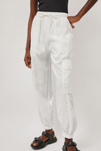 Load image into Gallery viewer, Mijeong Park Lightweight Cargo Pants in White