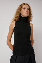 Load image into Gallery viewer, Modern Weaving Cashmere Mock Collar Rib Top in Black Melange