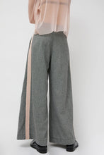 Load image into Gallery viewer, Modus Vivendi Margot Trouser in Grey and Pale