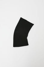 Load image into Gallery viewer, Muhlbauer Jael Ribbed Cashmere Hood in Black