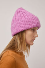 Load image into Gallery viewer, Muhlbauer Lennon Beanie in Lilac Lambswool