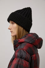 Load image into Gallery viewer, Muhlbauer Lennon Fold Up Beanie in Black