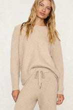 Load image into Gallery viewer, CAMPBELL RIBBED CREWNECK CASHMERE SWEATER