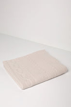 Load image into Gallery viewer, CABLE CASHMERE THROW BLANKET