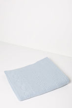 Load image into Gallery viewer, CABLE CASHMERE THROW BLANKET