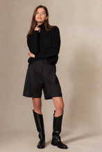 Load image into Gallery viewer, JOSLYN TURTLENECK CASHMERE SWEATER