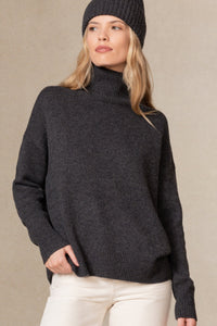 JOSLYN TURTLENECK CASHMERE SWEATER