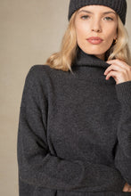 Load image into Gallery viewer, JOSLYN TURTLENECK CASHMERE SWEATER