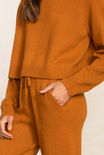 Load image into Gallery viewer, NOELLE TURTLENECK CASHMERE SWEATER