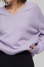 Load image into Gallery viewer, SYDNEY V-NECK CASHMERE SWEATER