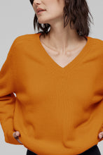 Load image into Gallery viewer, SYDNEY V-NECK CASHMERE SWEATER