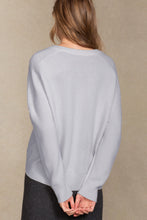 Load image into Gallery viewer, SYDNEY V-NECK CASHMERE SWEATER