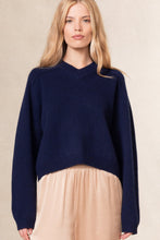 Load image into Gallery viewer, VITTORIA V-NECK CASHMERE SWEATER