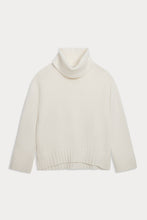 Load image into Gallery viewer, JANINE TURTLENECK CASHMERE SWEATER