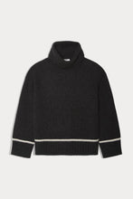 Load image into Gallery viewer, KAROL CASHMERE TURTLENECK SWEATER