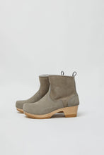 Load image into Gallery viewer, No.6 5&quot; Pull on Shearling Clog Boot on Mid Heel in Mist