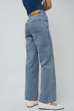 Load image into Gallery viewer, OpéraSPORT Bay Jeans in Blue