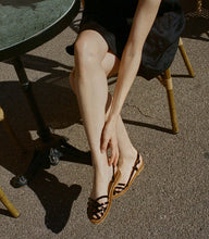 Load image into Gallery viewer, DÔEN &amp; K.JACQUES PECHE SANDAL -- NOIR