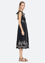 Load image into Gallery viewer, Kingsley Midi Dress