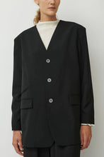 Load image into Gallery viewer, RUS Porta Blazer in Black