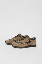 Load image into Gallery viewer, Reproduction of Found 1800 Trainer in Beige and Olive