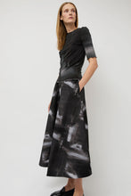 Load image into Gallery viewer, Rodebjer Marla Wash Skirt in Black