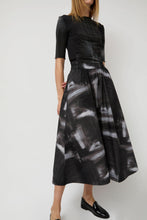 Load image into Gallery viewer, Rodebjer Marla Wash Skirt in Black