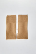 Load image into Gallery viewer, Rototo Seamless Hand Warmers in Beige