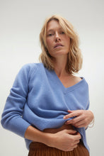 Load image into Gallery viewer, SYDNEY V-NECK CASHMERE SWEATER