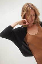 Load image into Gallery viewer, MELI CASHMERE SHRUG