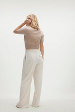 Load image into Gallery viewer, MAISIE BRUSHED CASHMERE COLLARED SWEATER