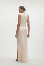 Load image into Gallery viewer, INGRID SILK MAXI DRESS