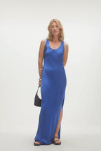 Load image into Gallery viewer, INGRID SILK MAXI DRESS