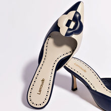 Load image into Gallery viewer, Flora Pump In Navy and Ivory Leather