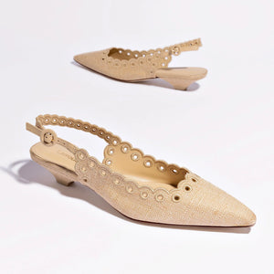 Florence Broderie Pump In Beige Raffia