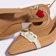 Load image into Gallery viewer, Franca Pump In Tan Patent Leather