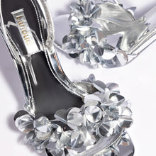 Load image into Gallery viewer, Morgan Sandal In Silver Specchio