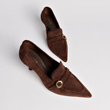 Load image into Gallery viewer, Susan Pump In Brown Suede