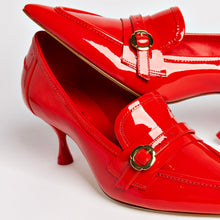 Load image into Gallery viewer, Susan Pump In Scarlet Patent Leather