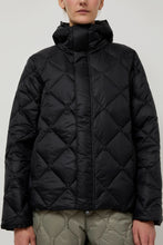 Load image into Gallery viewer, TAION City Packable Hooded Down Jacket in Black