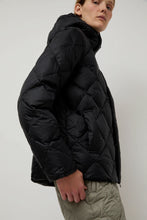 Load image into Gallery viewer, TAION City Packable Hooded Down Jacket in Black