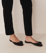 Load image into Gallery viewer, TILLY MULE -- BLACK SATIN