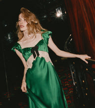 Load image into Gallery viewer, VEDA DRESS -- EMERALD IVY